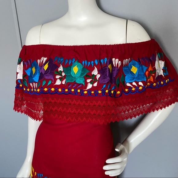 Off the shoulder Mexican Dress S/ Vestido Mexicano
